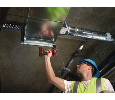 Ударная дрель-шуруповерт Milwaukee M18 BPD-202C 4933443515