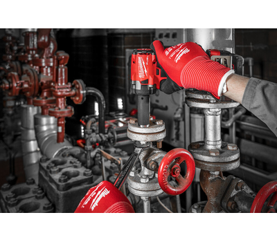 Аккумуляторный ударный гайковерт Milwaukee M18 FIW2P12-502X FUEL 4933478447