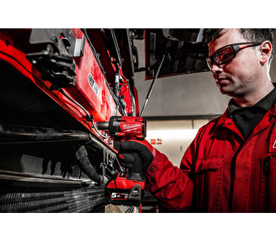 Аккумуляторный ударный гайковерт Milwaukee M18 FIW2P12-502X FUEL 4933478447