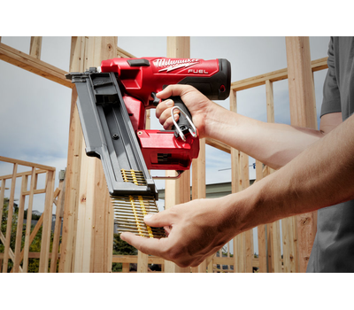 Аккумуляторный гвоздезабиватель Milwaukee M18 FUEL FFN21-0C 4933478993
