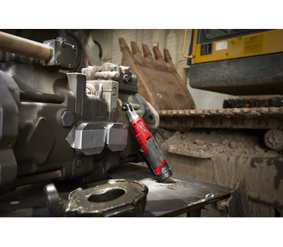 Аккумуляторная трещотка Milwaukee M12 FHIR38-0 FUEL 4933478172
