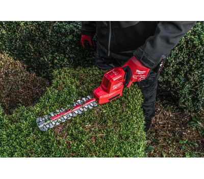 Аккумуляторный кусторез Milwaukee M12 FHT20-0 FUEL 4933479675