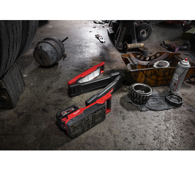 Аккумуляторный светодиодный фонарь с изменяемым углом наклона M18 ABL-0 4933498147