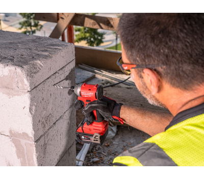 Аккумуляторный винтоверт Milwaukee M18 BLIDRC-0 4933492839