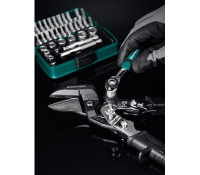 Универсальный набор инструмента 1/4″ Kraftool X-Drive 35 27974