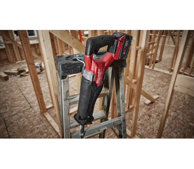 Аккумуляторная сабельная пила Milwaukee SAWZALL M18 FUEL FSZ-502X 4933478291