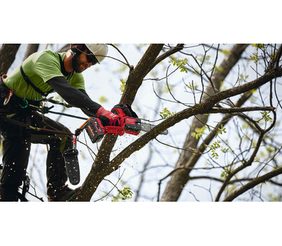 Аккумуляторная цепная пила Milwaukee M18 FUEL FHS20-552Х 4933480118