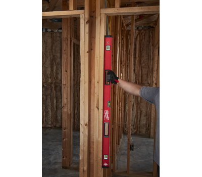 Уровень Milwaukee REDSTICK Backbone 120 см 4932459068